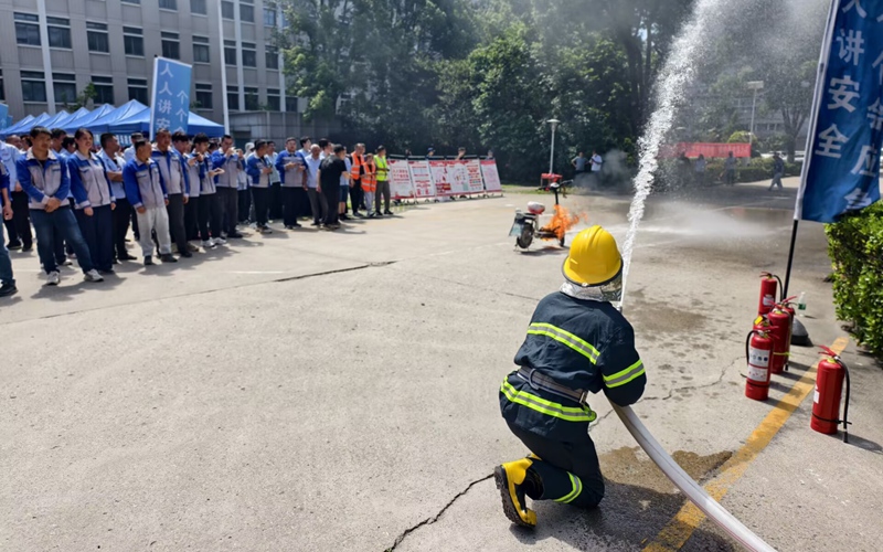 中闻集团安全环保综合应急演练活动在南京栖霞区举行